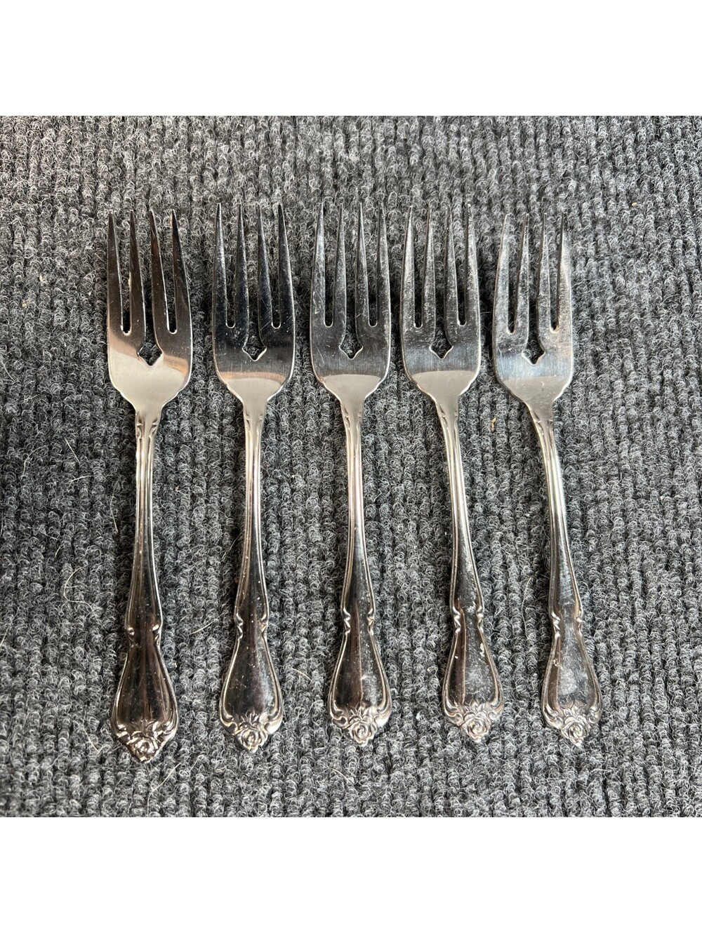 oneida stainless flatware 5 Salad Forks